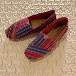 Toms boho Heritage Canvas slip-ons (37, 6.5)